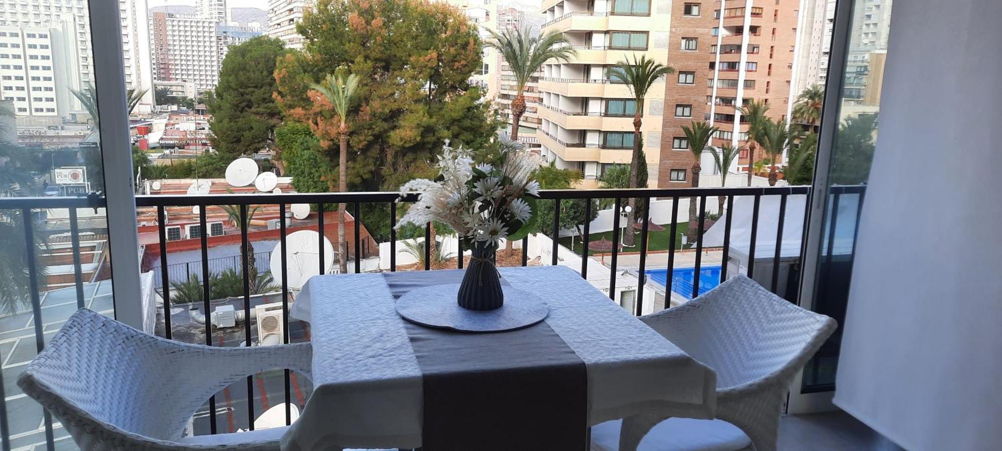 Apartamento Happy Loix Wifi Aa Garage Pool Benidorm Exterior foto