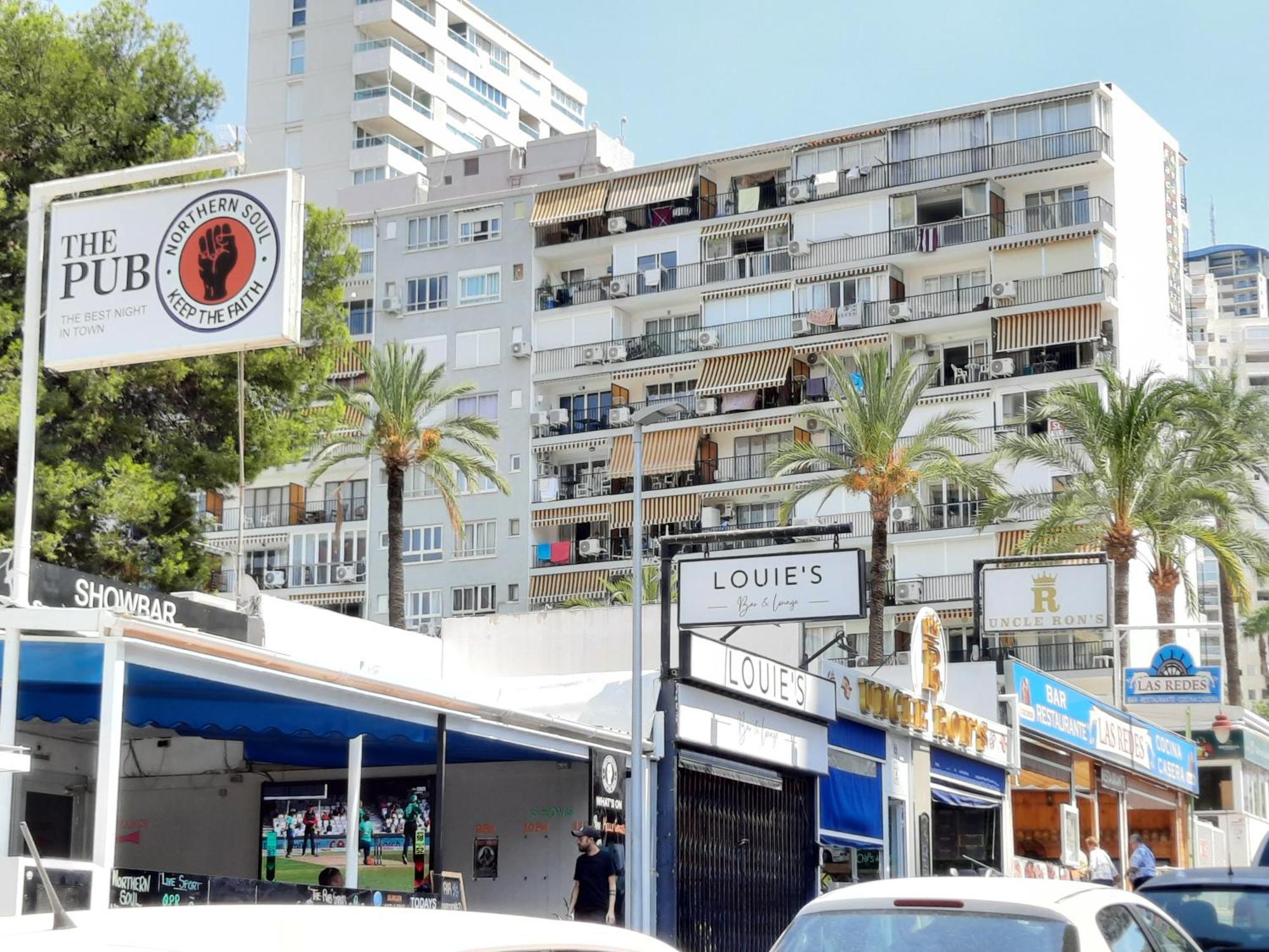 Apartamento Happy Loix Wifi Aa Garage Pool Benidorm Exterior foto